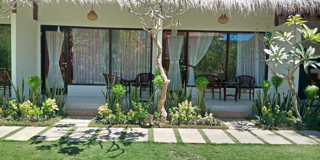 The Poetri Oka Hotel Batununggul Ngoại thất bức ảnh