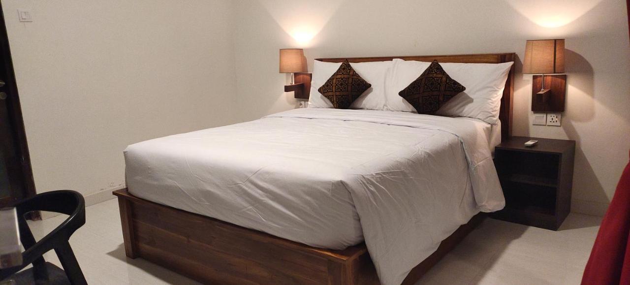 The Poetri Oka Hotel Batununggul Ngoại thất bức ảnh