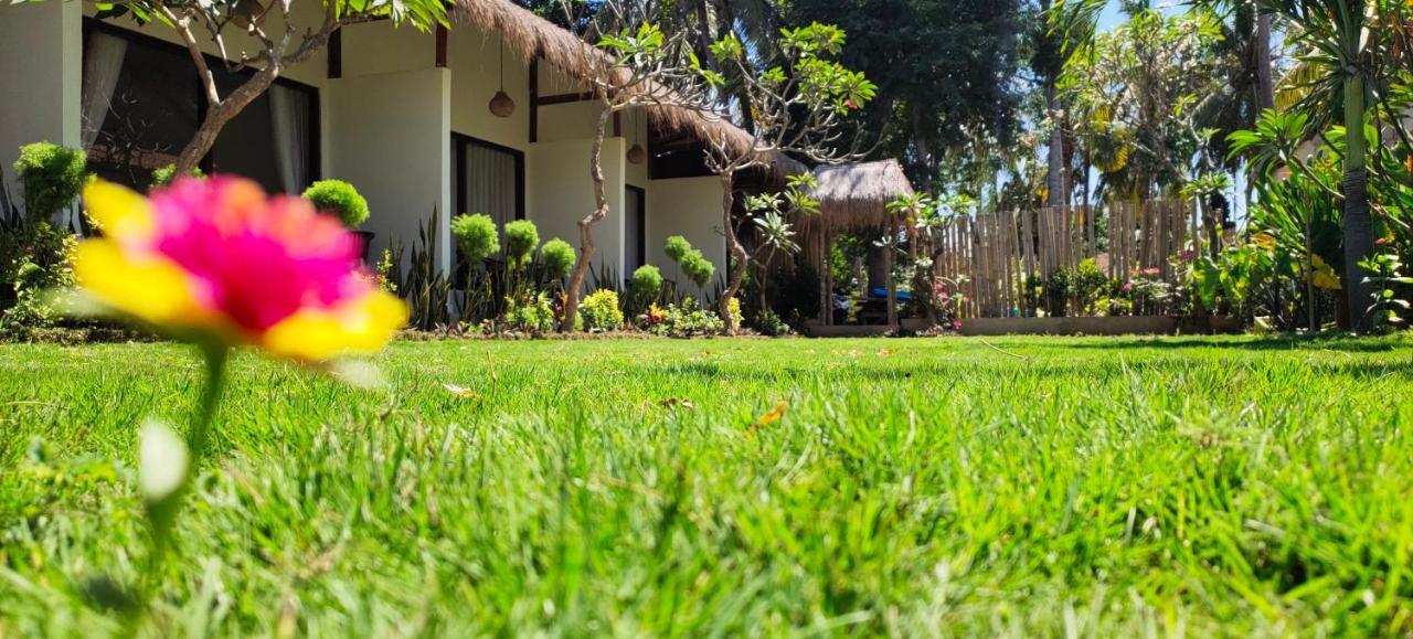 The Poetri Oka Hotel Batununggul Ngoại thất bức ảnh